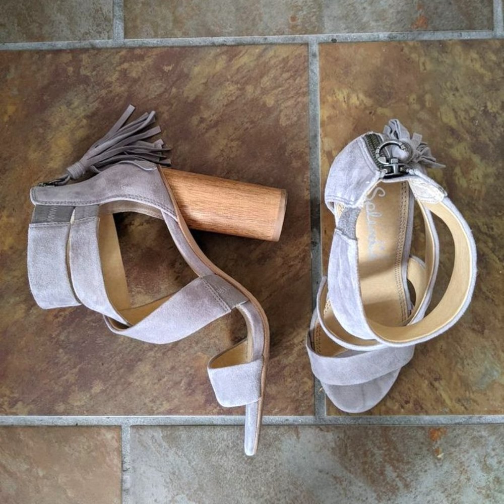 Women's Heel with tassels, size 5.5, Nordstrom Rack